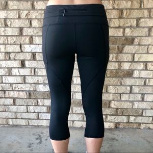 Lululemon Speed Up Crop